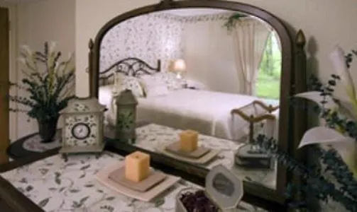 Acorn Bed And Breakfast At Mills River-1